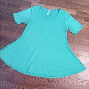 Lularoe Green Perfect Tee